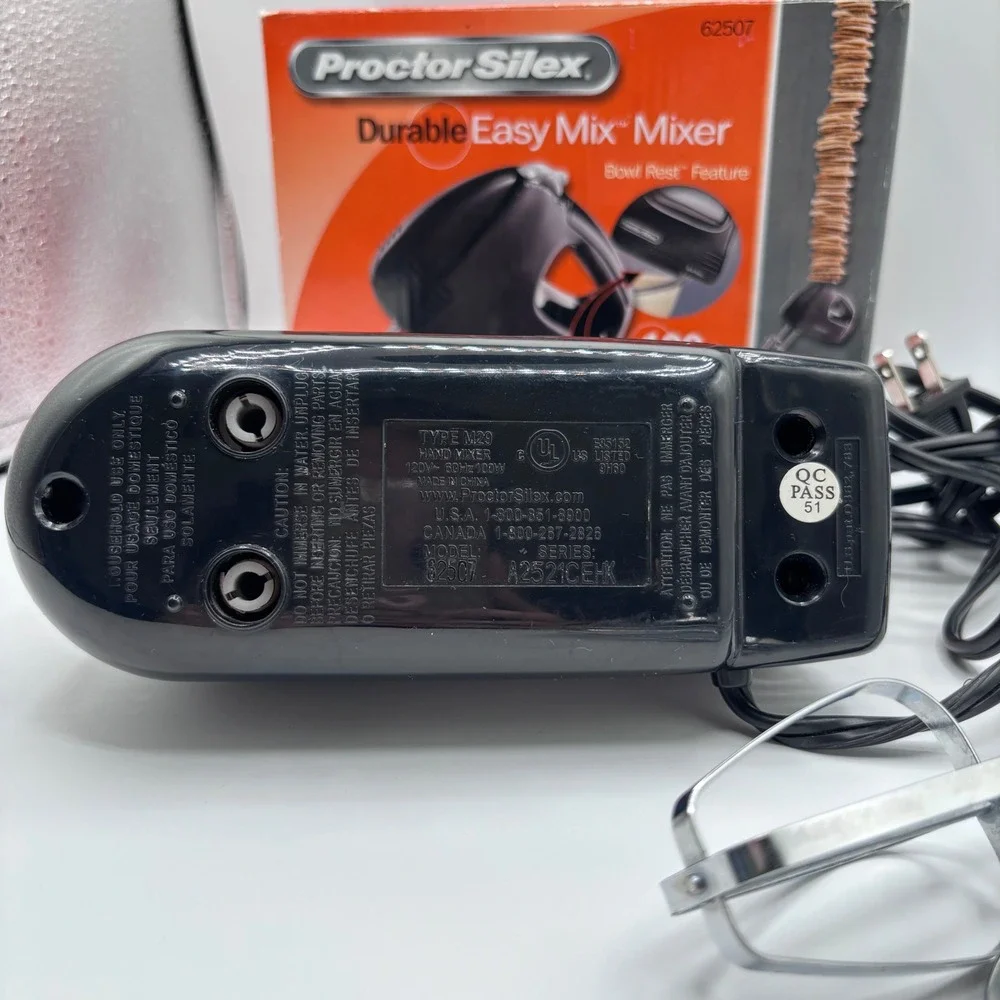 Hand Mixer | Proctor Silex 62507 Durable Easy‎ Mix 5 Speed Black 100W Bowl Rest